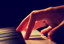 给文总点一根文森特攻守兼备飚中6记三分 砍20分并列全场最高.